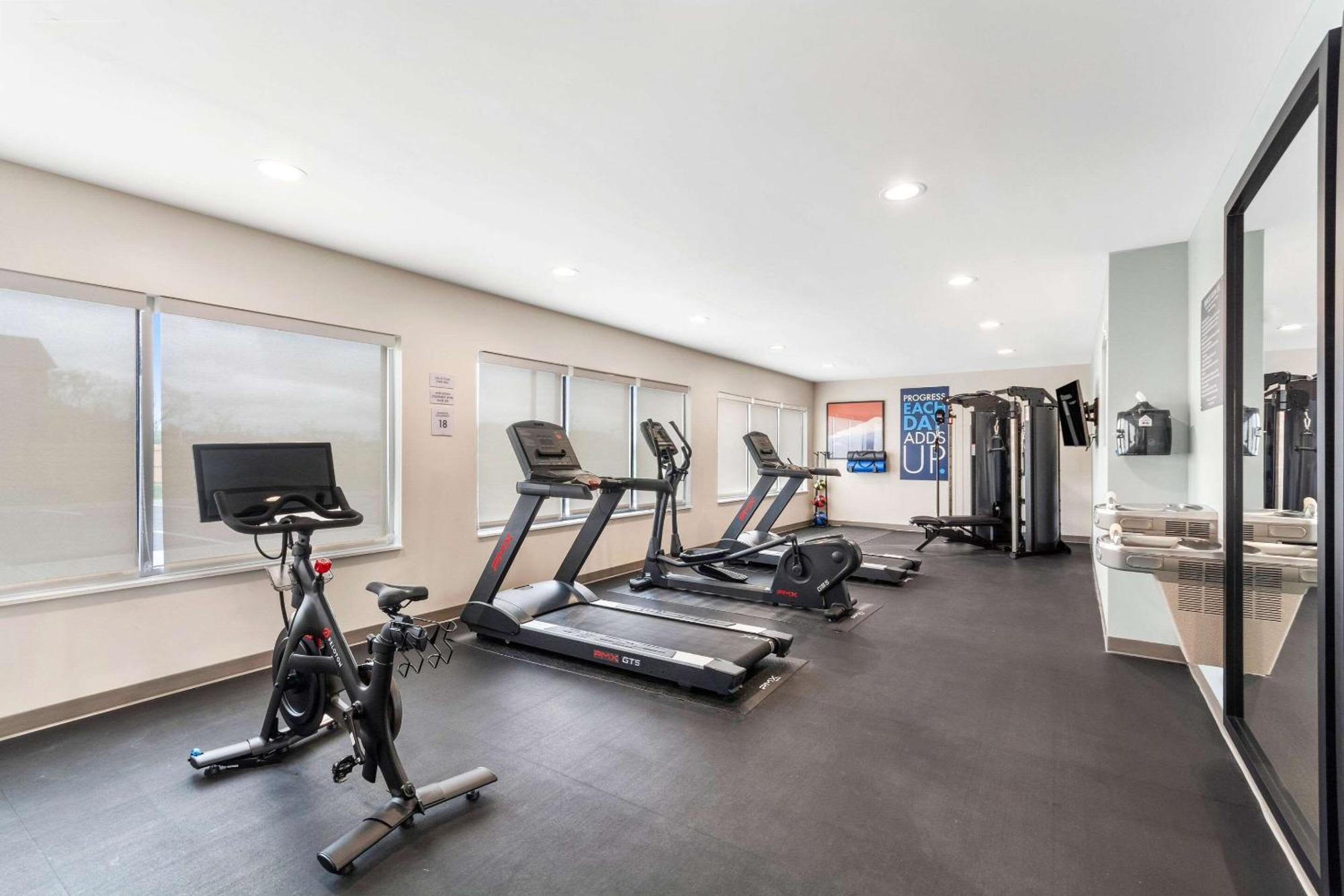 Everhome Suites Lexington - Horse Park Exteriér fotografie